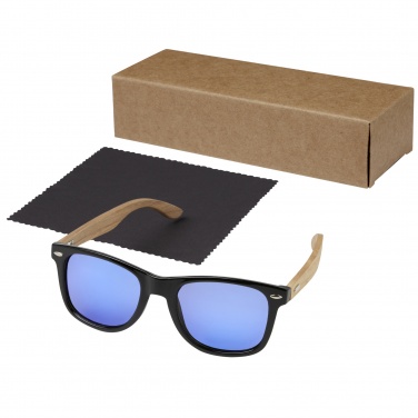 Logotrade Geschäftsgeschenke das Foto: Hiru verspiegelte polarisierte Sonnenbrille aus rPET/Holz in Geschenkbox