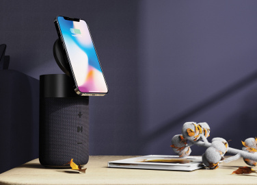 Logotrade werbemittel das Foto: Urban Vitamin Anaheim RCS recycelter 10W Speaker,15W Charger