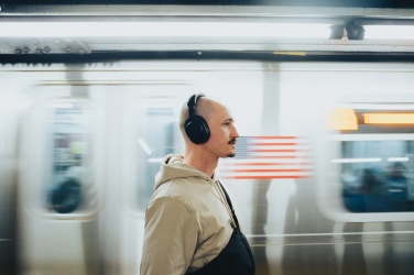 Logotrade corporate gifts photo of: Irvine RCS recycled and repairable ANC wireless headphone