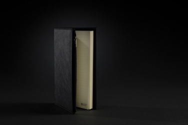 Logotrade promotional product picture of: Swiss Peak A5 PU notebook with zipper pocket