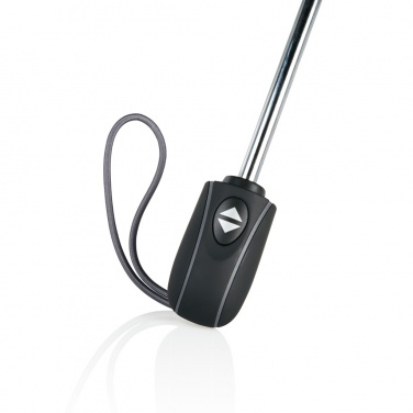 Logotrade advertising product picture of: Swiss Peak AWARE™ Traveller 21” automatic umbrella