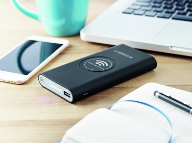 Logo trade advertising products picture of: Wireless power bank Type C