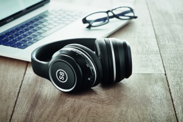 Logotrade corporate gift picture of: ANC headphone and pouch