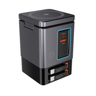 Logotrade promotional merchandise image of: Urban Vitamin Sacramento 105W GAN charger+retractable cables