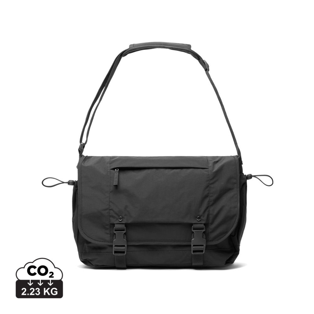 Logo trade corporate gifts image of: KENTO URBAN RCS recycled nylon 15.6 inch Messenger