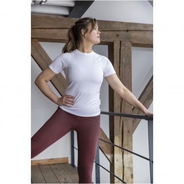 Logotrade firmakingituse foto: Niagara lühikeste varrukatega naiste stiilne T-särk