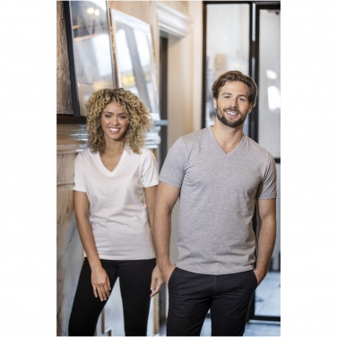 Logotrade reklaamtooted pilt: Somoto lühikeste varrukatega naiste V-kaelusega T-särk 