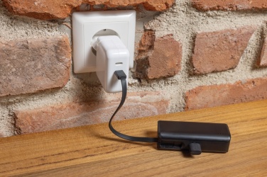 Logo trade ärikingituse pilt: Powerlink RCS rplastic 3000 mah powerbank USB C pistik