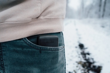 Logotrade reklaamkingituse foto: Skywave RCS taaskasutatud plastist päikesepatareid