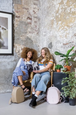 Logotrade ärikingid pilt: Elle Fashion, Vargusvastane seljakott