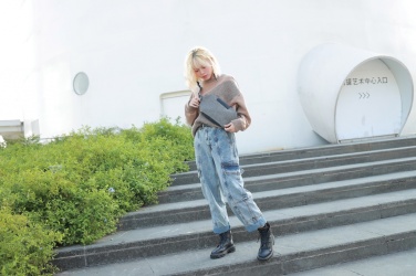 Logotrade meened pilt: Õlakott Urban Bumbag