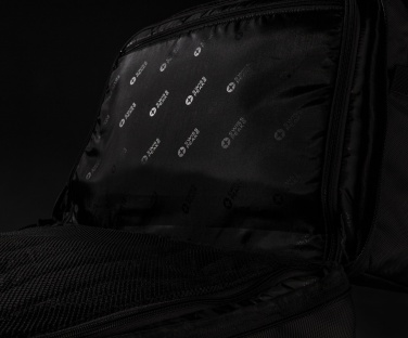 Logotrade ärikingid pilt: Swiss Peak RFID-duffle kohvri avaga