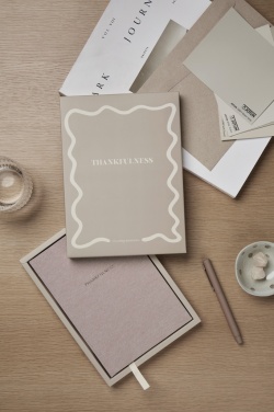 Logo trade reklaamkingid foto: VINGA Thanksfulness GRS taaskasutatud paberist päevik-märkmik