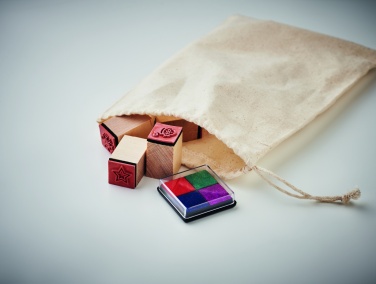 Logotrade reklaamkingitused pilt: 8 puidust jõulumargi komplekt