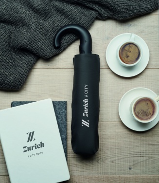 Logo trade reklaamkingi pilt: 23-tolline kokkupandav vihmavari