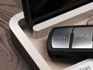 Logo trade reklaamkingituse pilt: Puidust lauakorraldaja 1846121