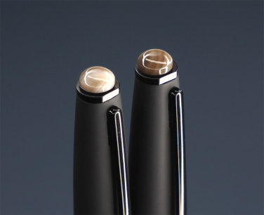 Logotrade reklaamtooted pilt: Triibuline tulekivi pastapliiatsite komplekt 1284036