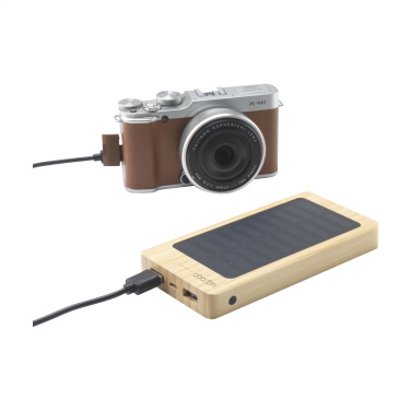 Logotrade ärikingid pilt: Solar Powerbank 8000+ juhtmevaba laadija