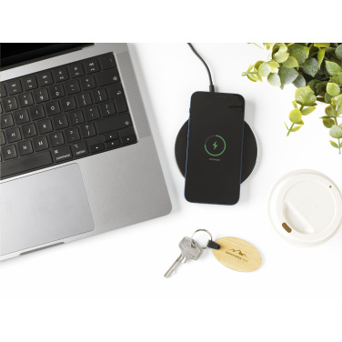 Logotrade reklaamtooted pilt: Tecco GRS taaskasutatud alumiiniumist 15 W juhtmeta laadija