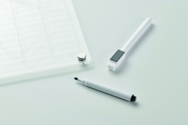 Logo trade reklaamkingitused foto: PLANIT akrüülist planeerimistahvel