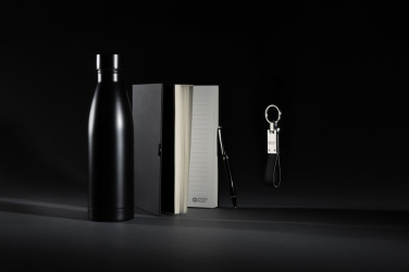 Logotrade ärikingituse foto: Swiss Peak RCS luksuslik kinkekomplekt veepudeliga