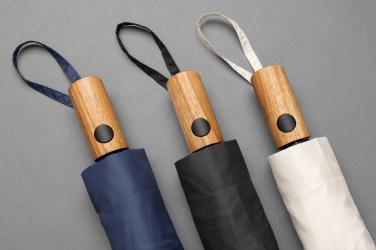 Logotrade liikelahjat kuva: Kaycey 21" AWARE™ RPET Akaasiapuinen mini sateenvarjo
