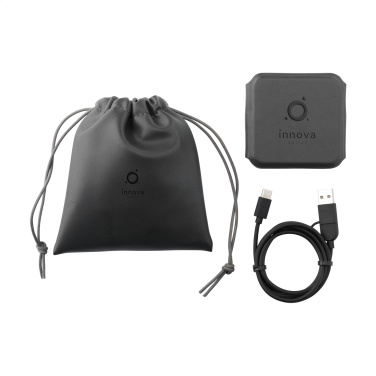 Logotrade liikelahjat mainoslahjat tuotekuva: TriCharge RCS kierrätetty PU langaton laturi