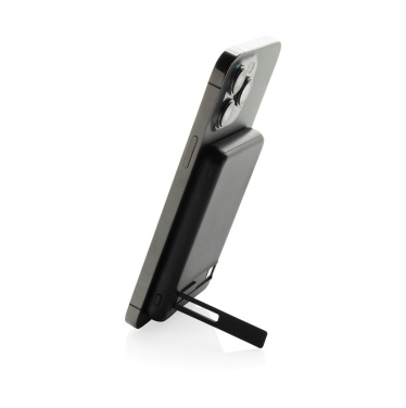 Logotrade logo dāvanas foto: Zen RCS rplastic 5000 mah 5W magnētiskā bambusa jaudas banka