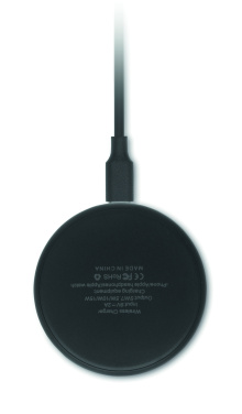 Лого трейд pекламные продукты фото: 3 in 1 wireless charger 15W