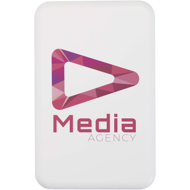 Логотрейд бизнес-подарки картинка: Acrab магнитное беспроводное портативное зарядное устройство емкостью 10 000 мАч, мощностью 15 Вт, с питанием 20 Вт — изготовлено из переработанного пластика