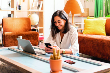 Логотрейд бизнес-подарки картинка: Wireless charger power bank