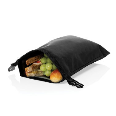 Logotrade kampanjprodukter bild: Snackstrap AWARE™ RPET vikbar lunchväska 30x20CM
