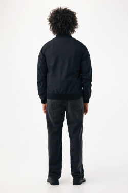 Logotrade reklamprodukter bild: IQONQ Odin jacka i återvunnen polyester - urban stil